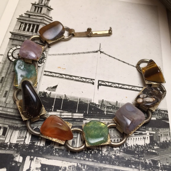 Vintage Jewelry - Vintage Polished Stone Bracelet